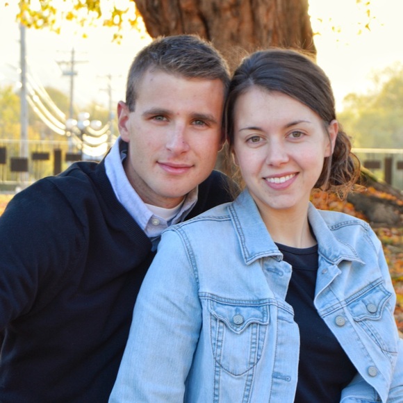 Hi! I’m Brooke🤍 - Picture 2 of 9